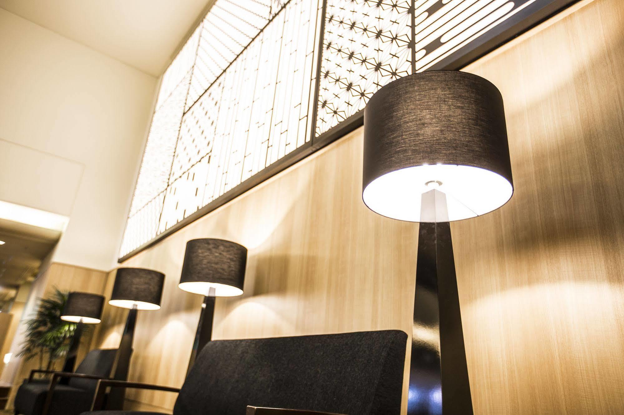 Hotel Sunroute New Sapporo Buitenkant foto