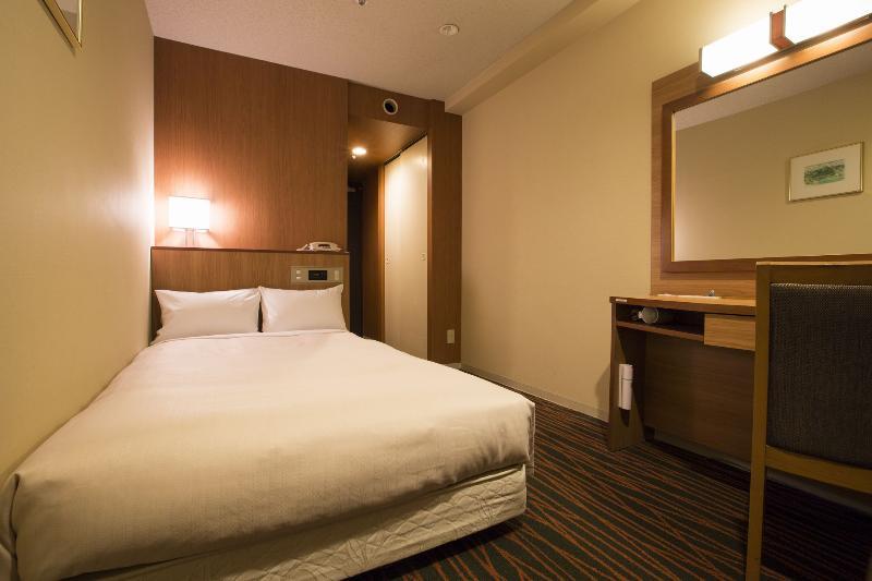 Hotel Sunroute New Sapporo Buitenkant foto